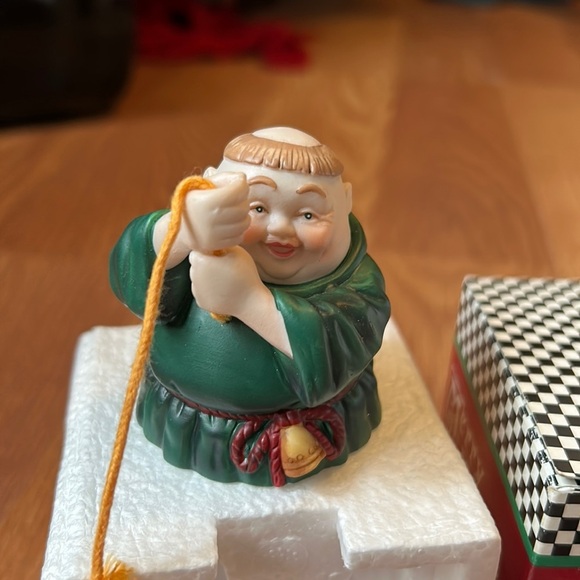 Dept 56 Christmas Ornament Merry Makers Tolland the Toller Climbing Rope NIB - Picture 3 of 7